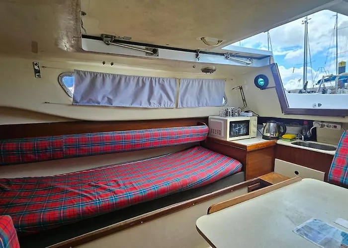 Ботель Classic Boat 25 Belem Лиссабон