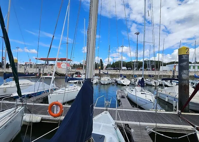 ספינת מלון Classic Boat 25 Belem